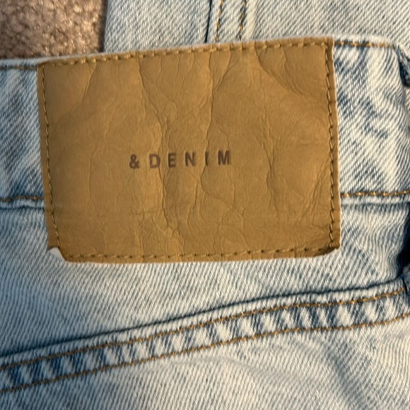 & Denim baggy, low waist light color jeans size 2 - Picture 5 of 5